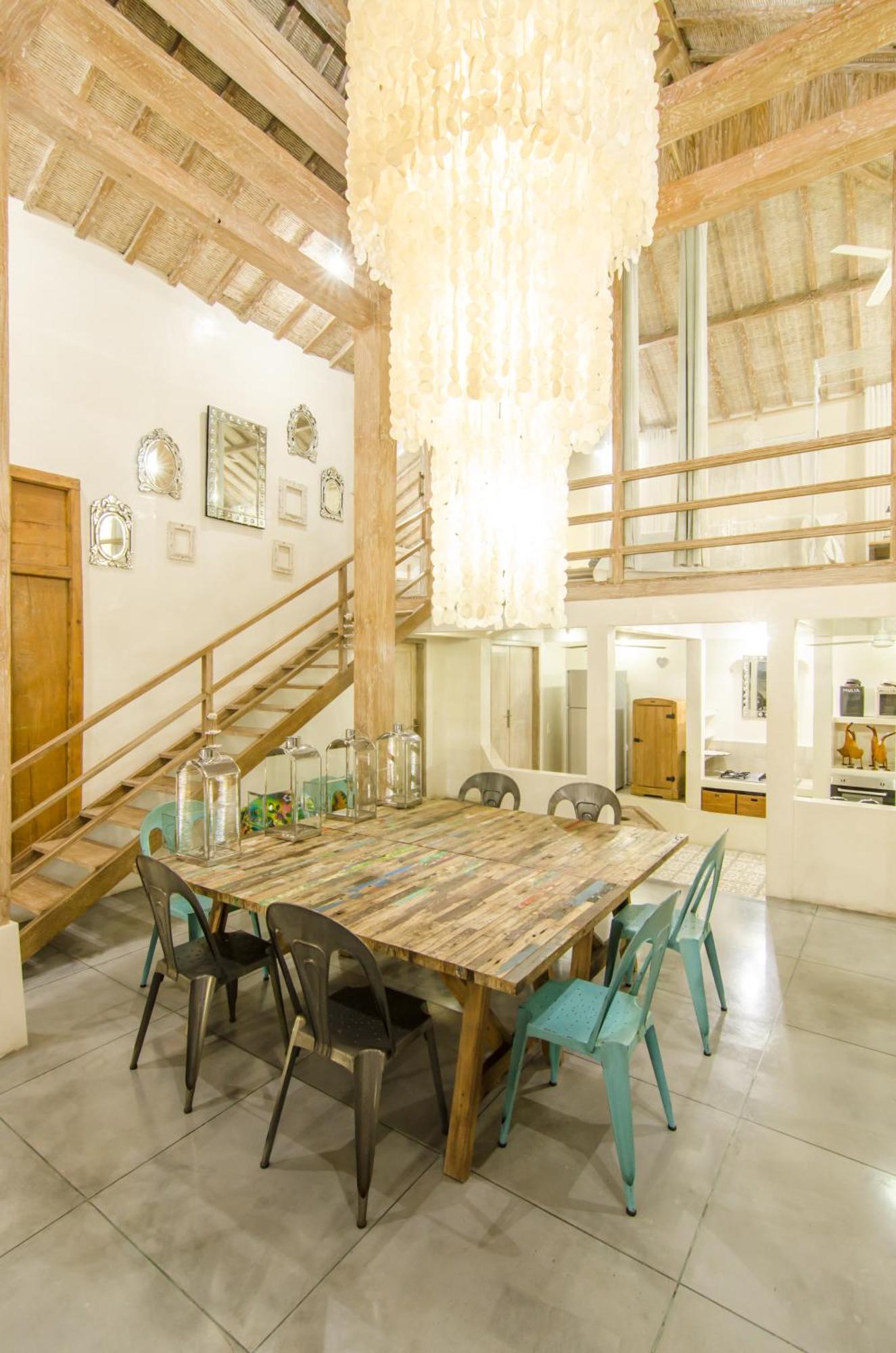 Luxurious&spacious 4br In Villa Seminyak (Bali)