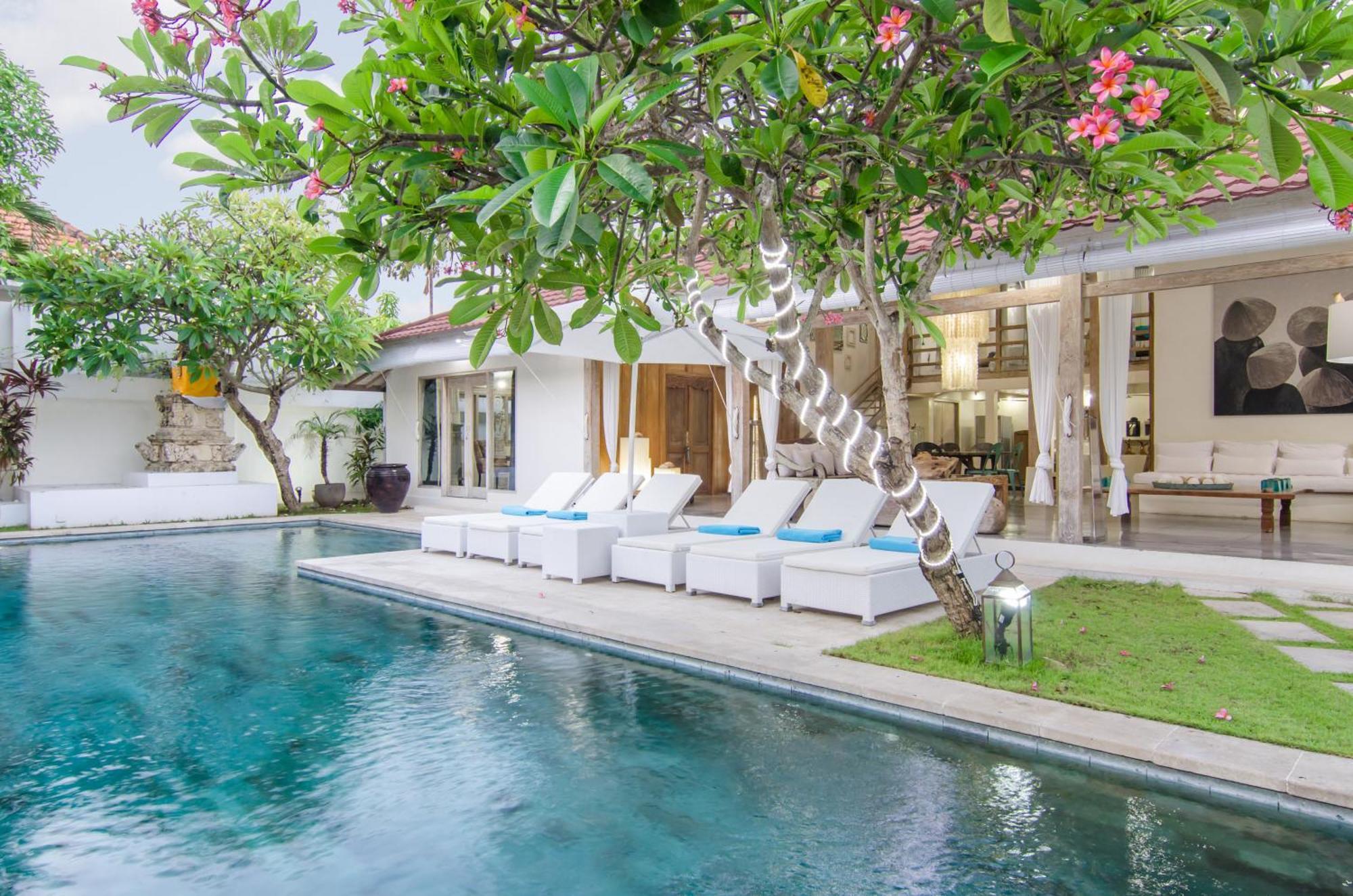 Luxurious&spacious 4br In Villa